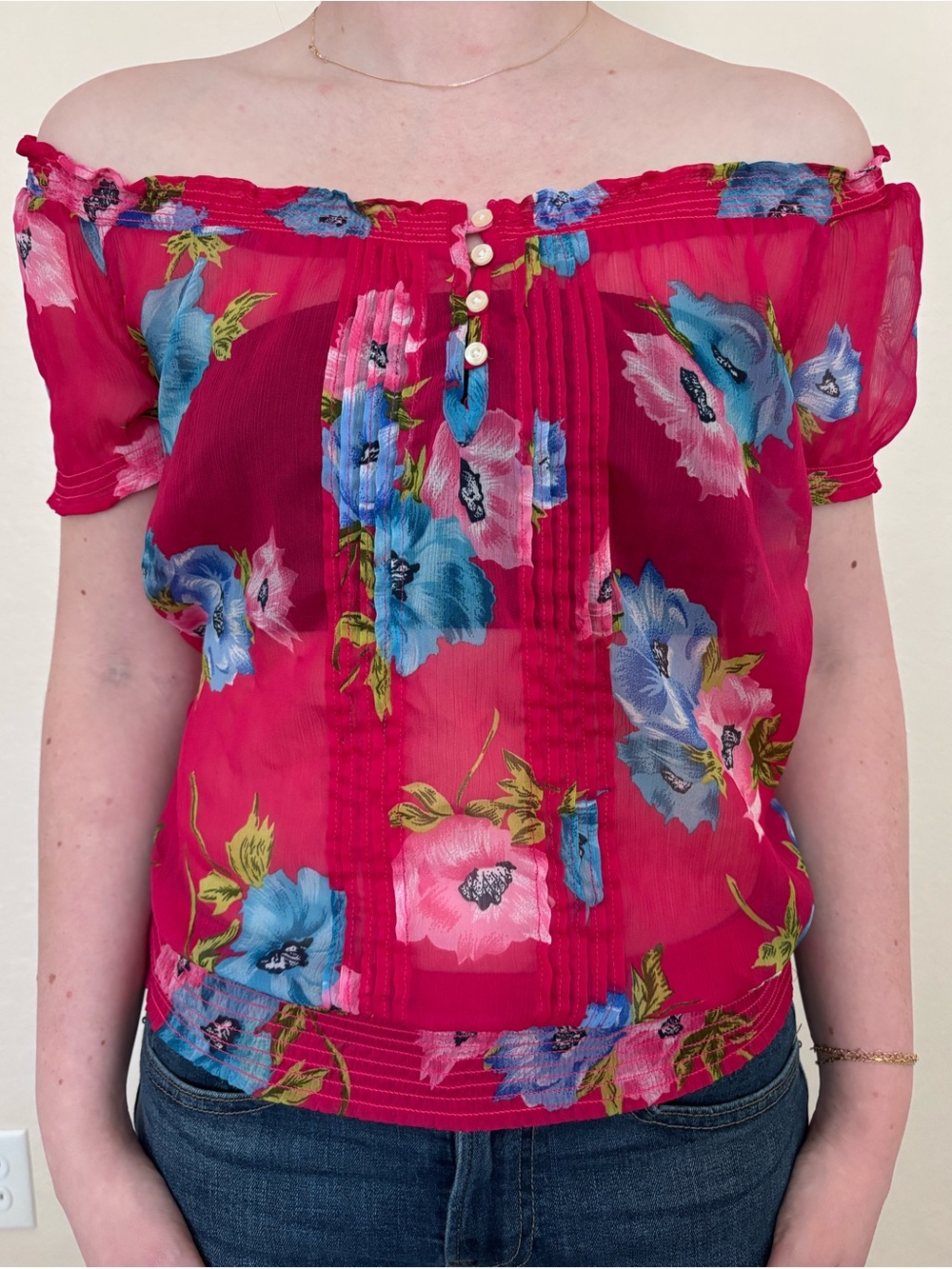 Hollister Off-Shoulder Floral Blouse in Fuchsia with Blue Flowers